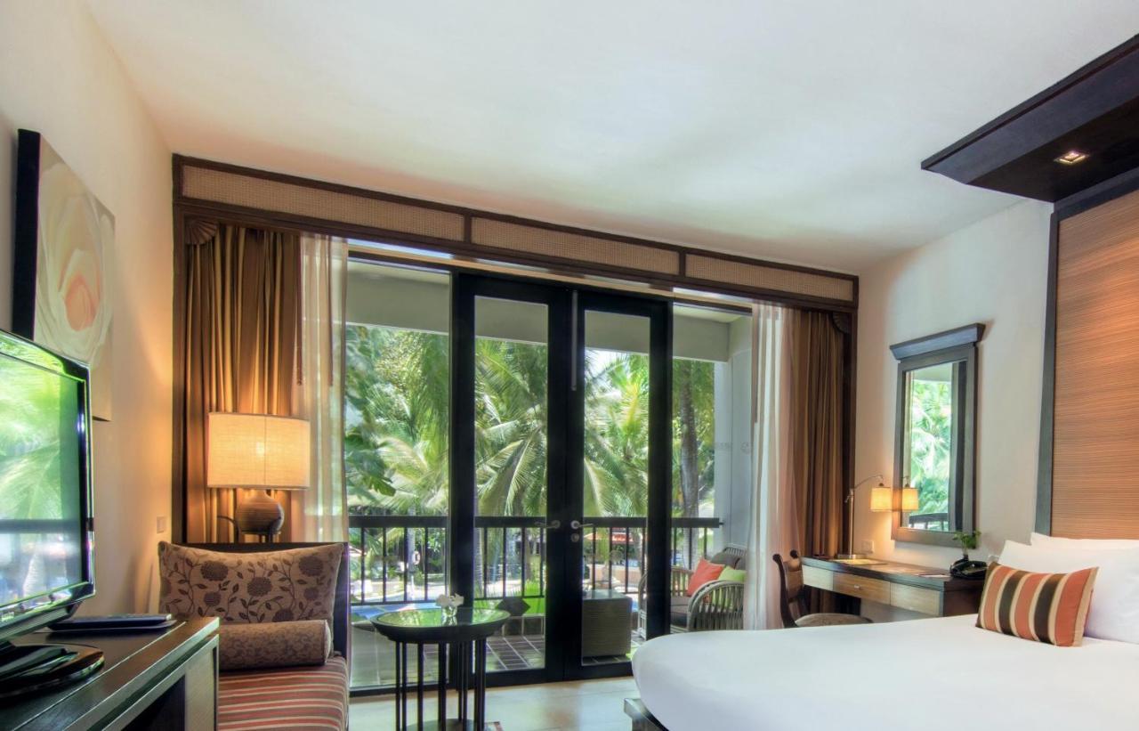 Siam Bayshore Resort Pattaya Exterior photo